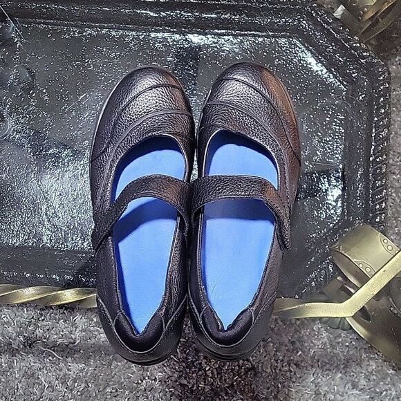 APEX SLIP RESISTANT  VELCRO STRAP ROUND TOE MARY JANE STYLE SHOE - Picture 6 of 15